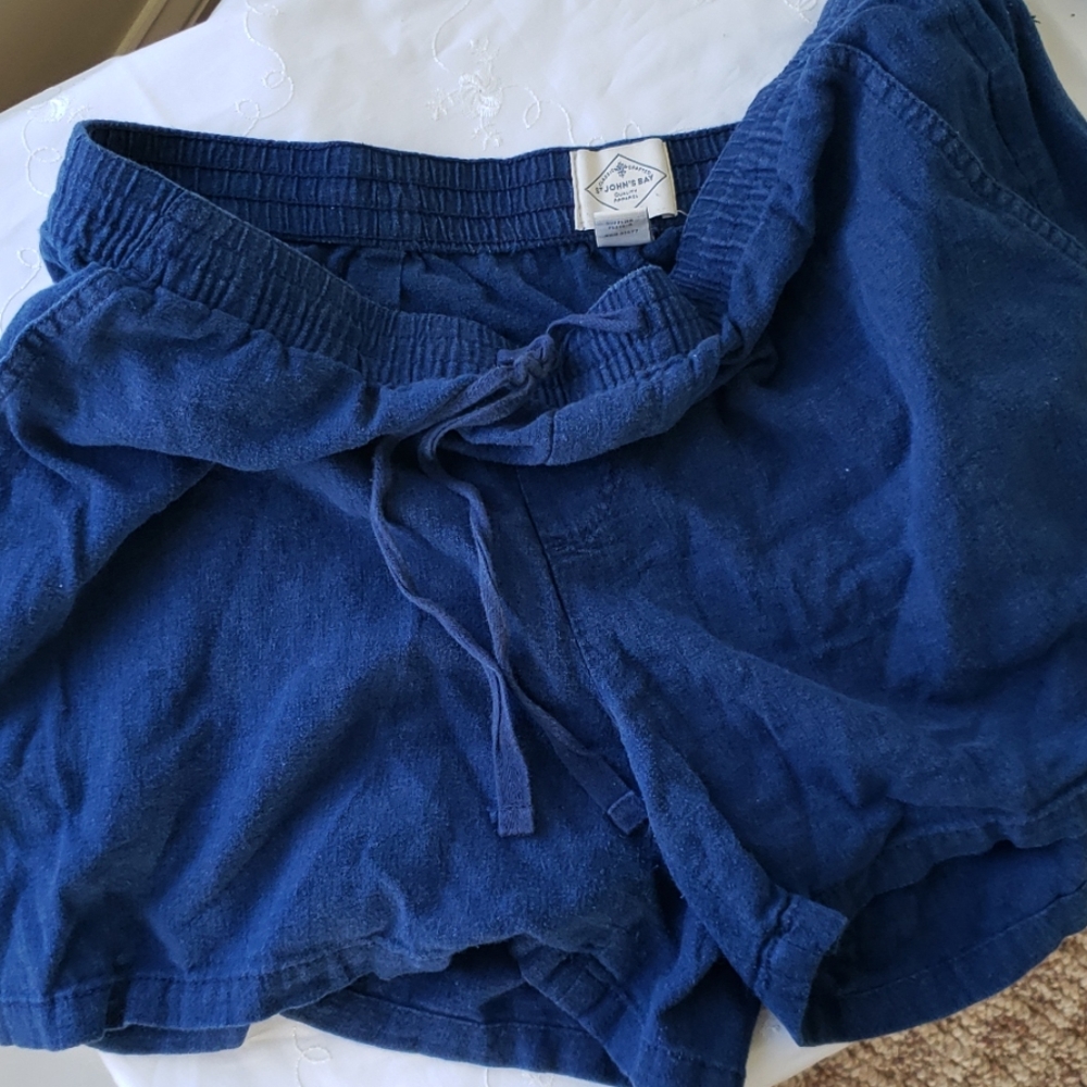 Linen blend shorts